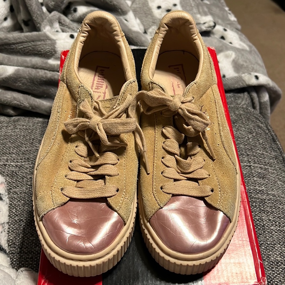 Puma Women’s Suede Sneakers